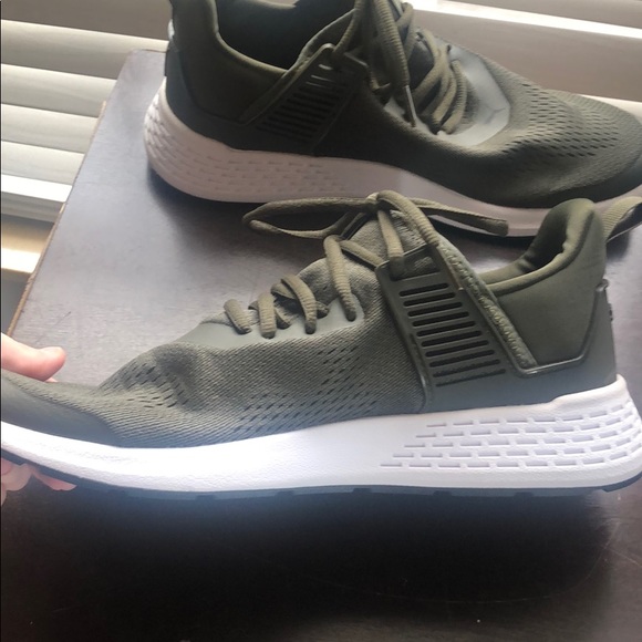 Green Men’s Puma Soft Foam+ - Picture 3 of 5